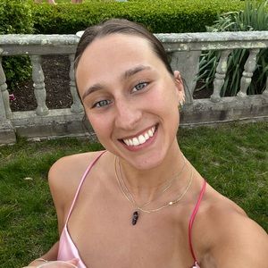 Meet your Posher, Karly